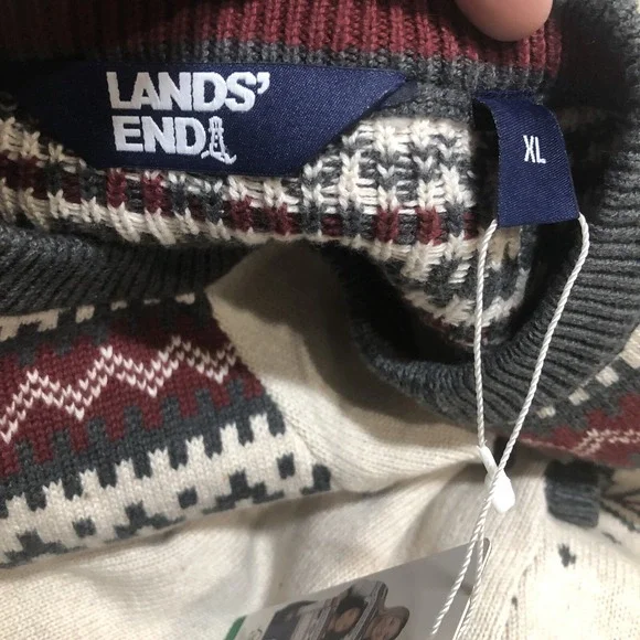 NWT Lands' End Animal Family Holiday Sweater Cream Size XL - Picture 2 of 6